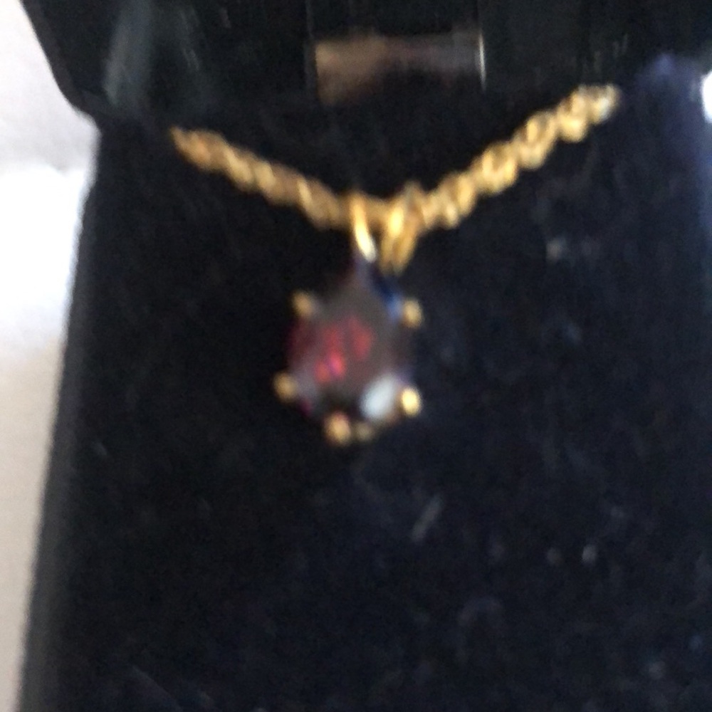 NIB necklace genuine stone gold chain